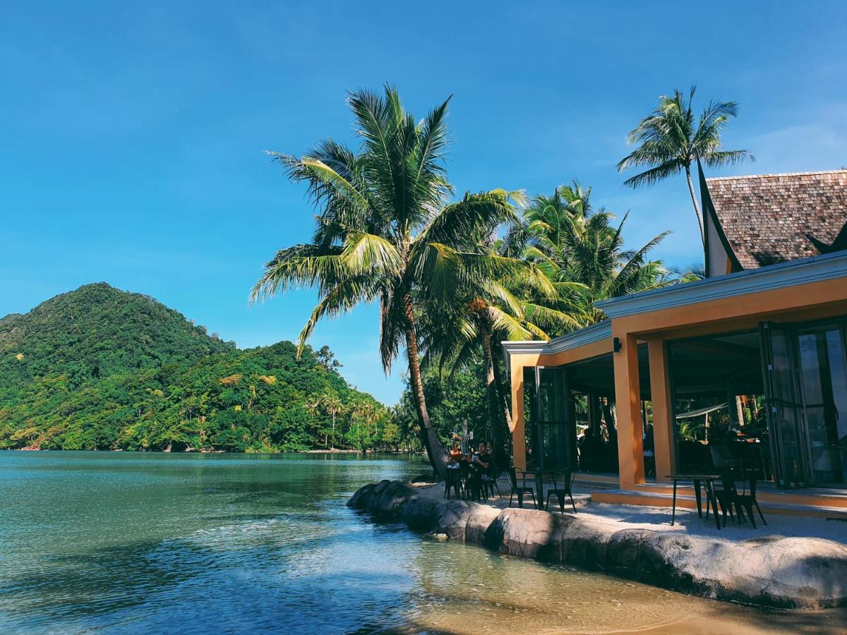 Coral Cove Beachfront Villa - Koh Chang Bagian luar foto